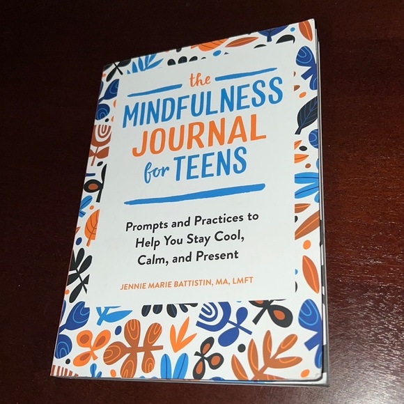 The mindfulness journal  lteens new book activity book calm happy thoughts book - Picture 3 of 14